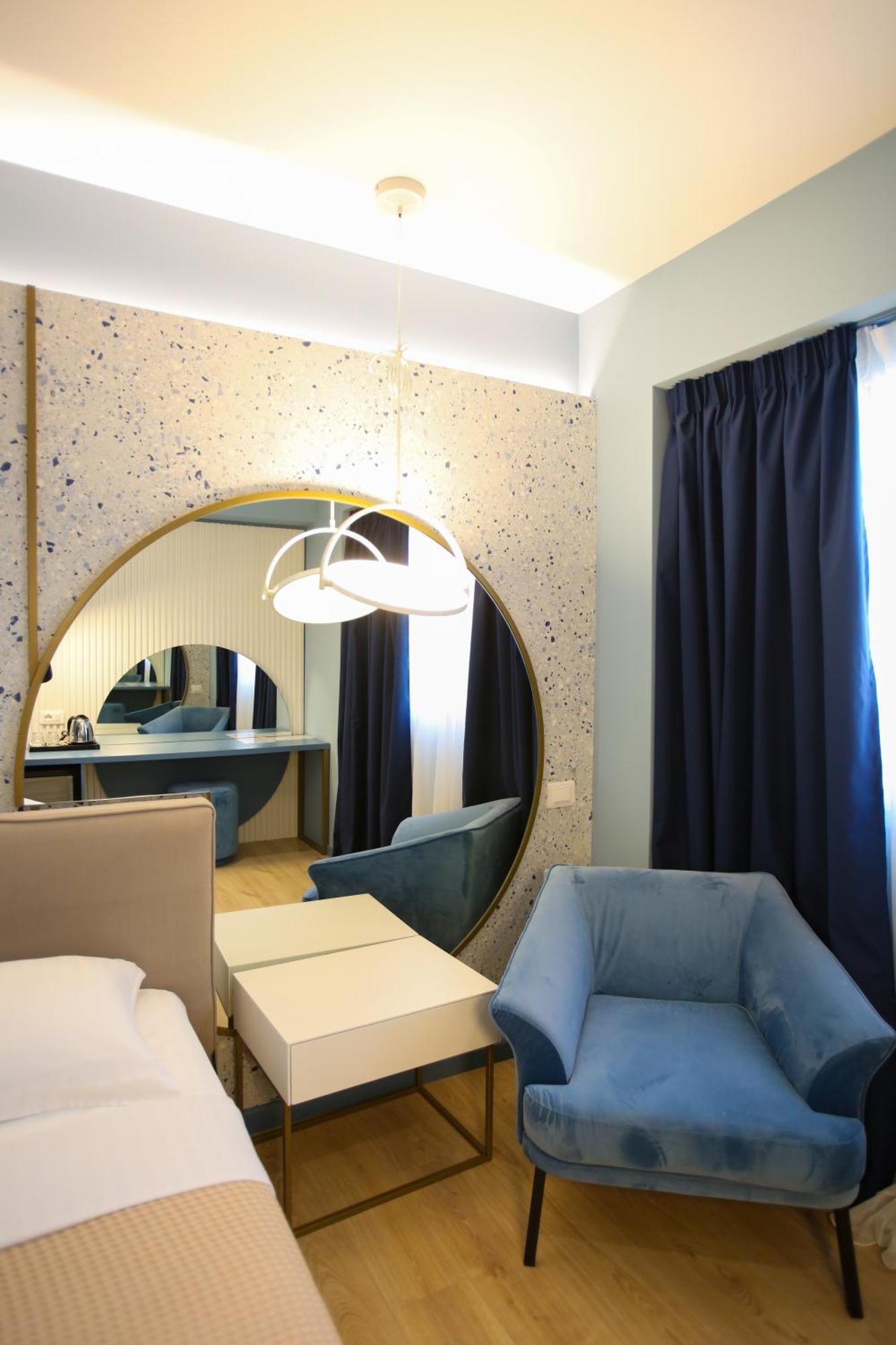Imperial Visar Rooms Vlore Bagian luar foto