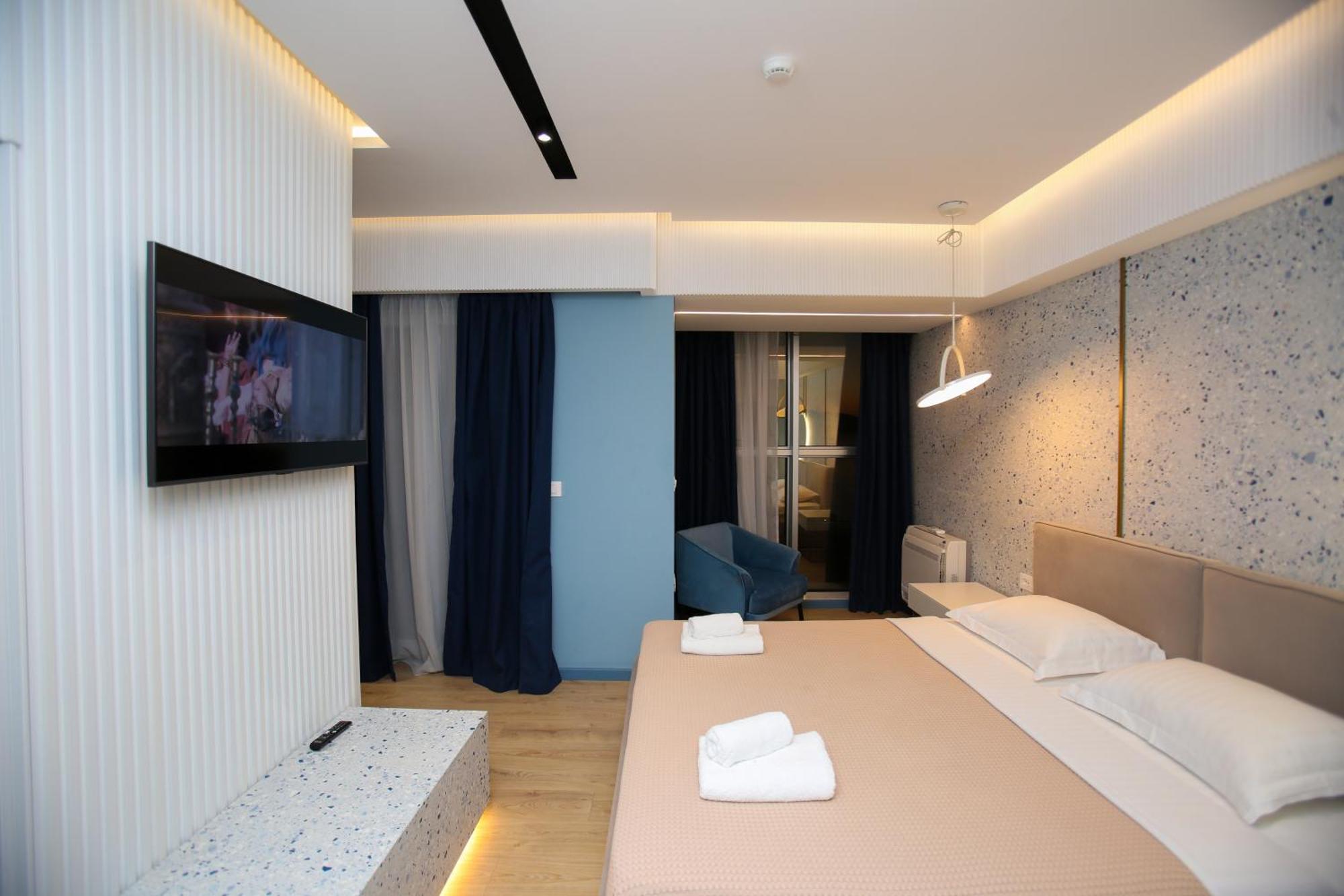 Imperial Visar Rooms Vlore Bagian luar foto